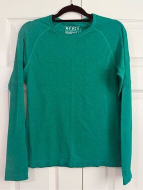 FIGS Women’s Salta Seamless Long Sleeve Underscrub Green Medium
